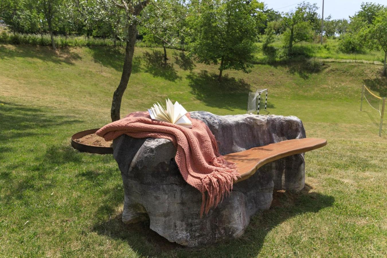 Villa Viscum In Central Istria For 8 Persons With Large Garden - Pet Friendly Пазин Екстер'єр фото