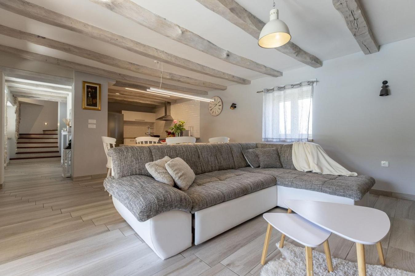 Villa Viscum In Central Istria For 8 Persons With Large Garden - Pet Friendly Пазин Екстер'єр фото