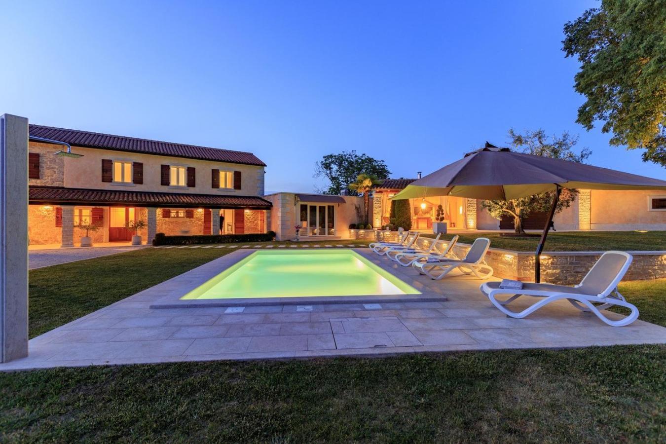 Villa Viscum In Central Istria For 8 Persons With Large Garden - Pet Friendly Пазин Екстер'єр фото